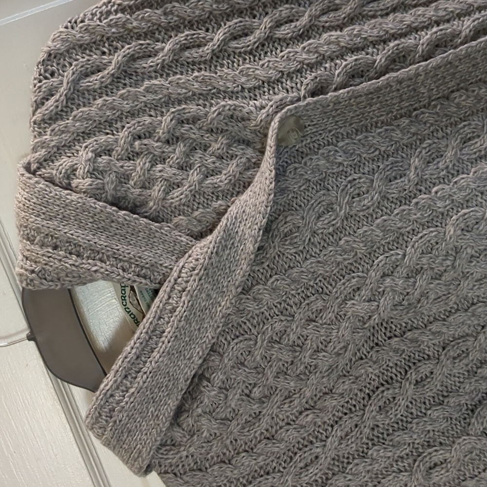 Aran Craft Merino Wool Button Cape Poncho - Picture 15 of 16